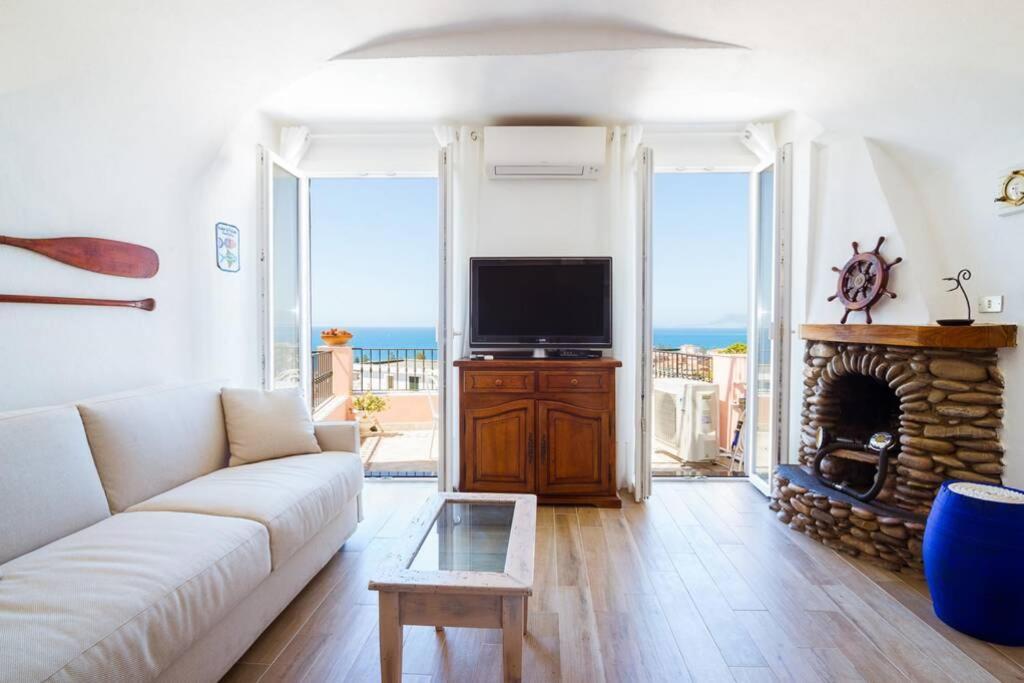 דירות בורדיגרה Casa Del Subacqueo. Amazing Terrace With Sea View. Wi-Fi מראה חיצוני תמונה